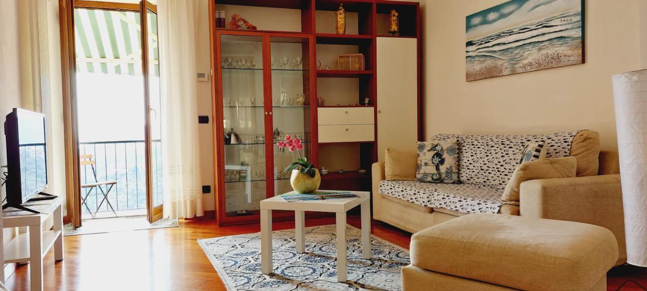 Casa Sofia Apartment เลวานโต ภายนอก รูปภาพ