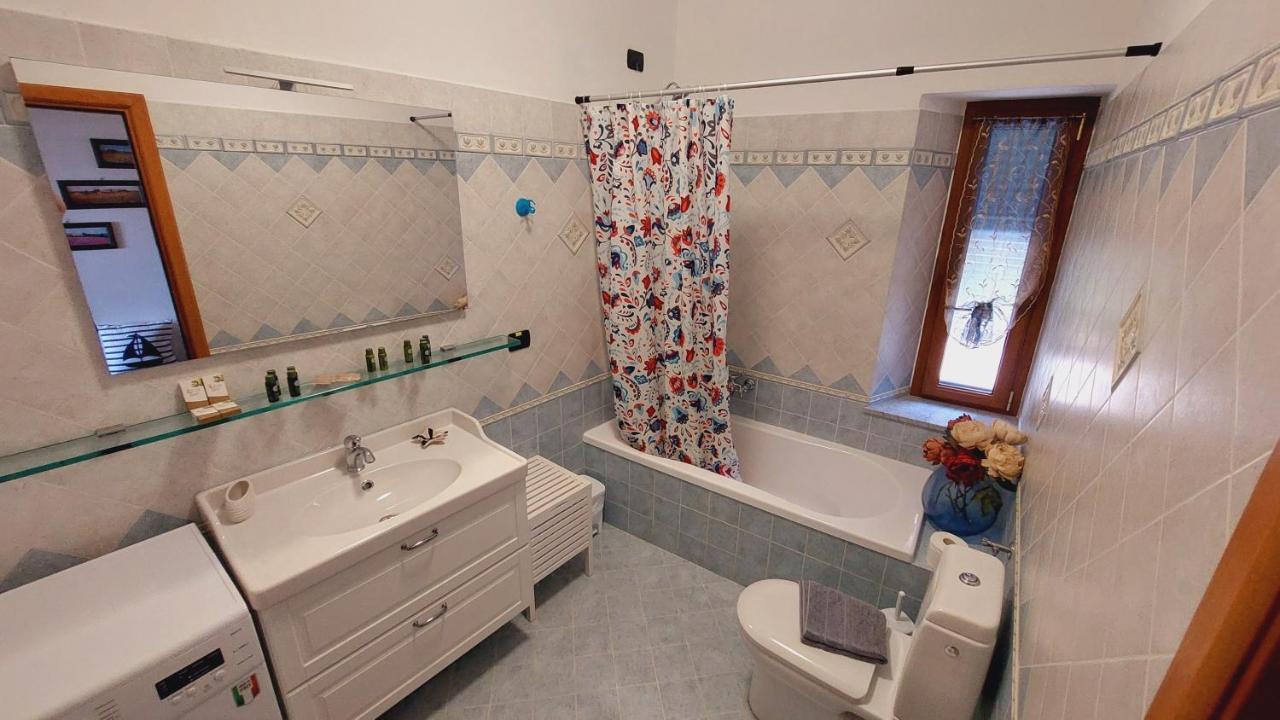 Casa Sofia Apartment เลวานโต ภายนอก รูปภาพ